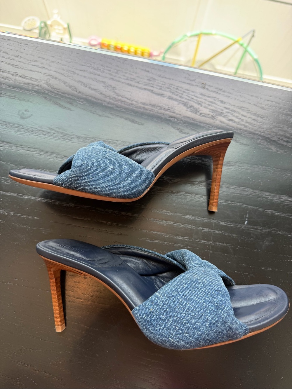 Jacquemus Les Mules Bagnu Denim Blue Twisted Cushion Strap Heels, 37 💙